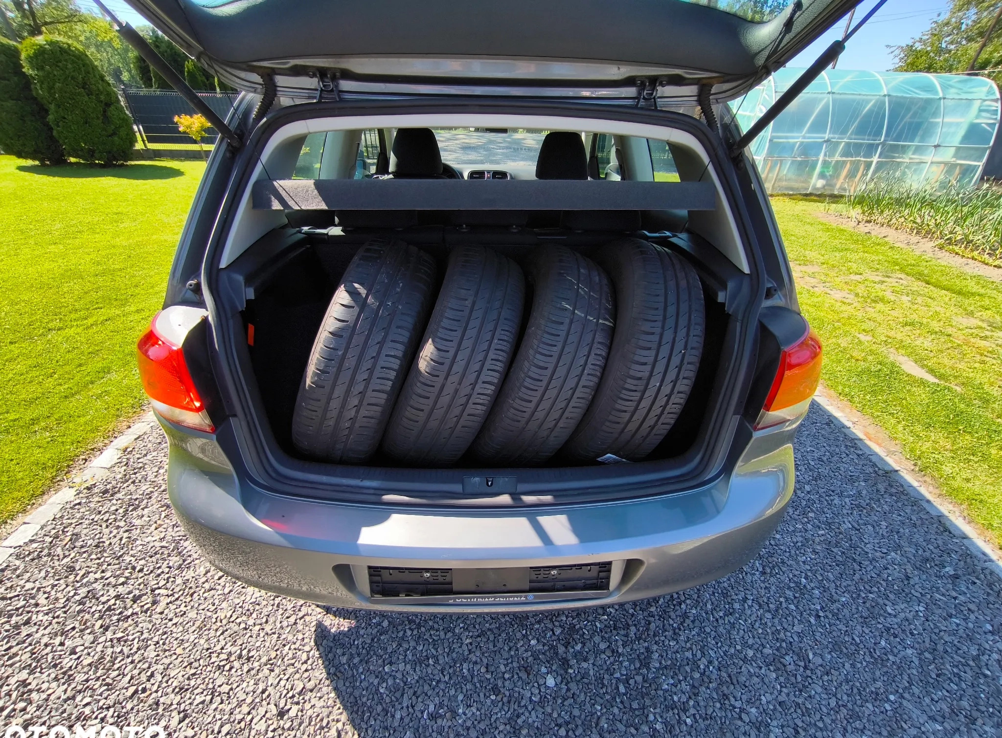 Volkswagen Golf cena 18900 przebieg: 212200, rok produkcji 2009 z Chełmno małe 172